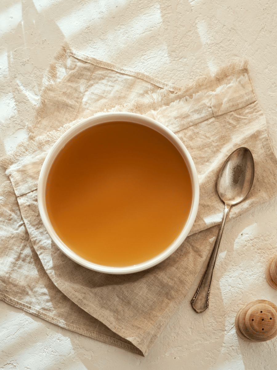 Why you should drink bone broth- according to a Nutritionist 