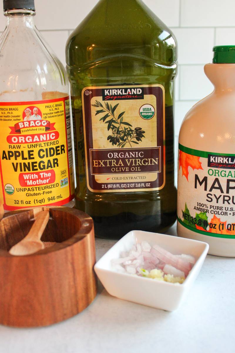 Ingredients to make apple cider vinaigrette