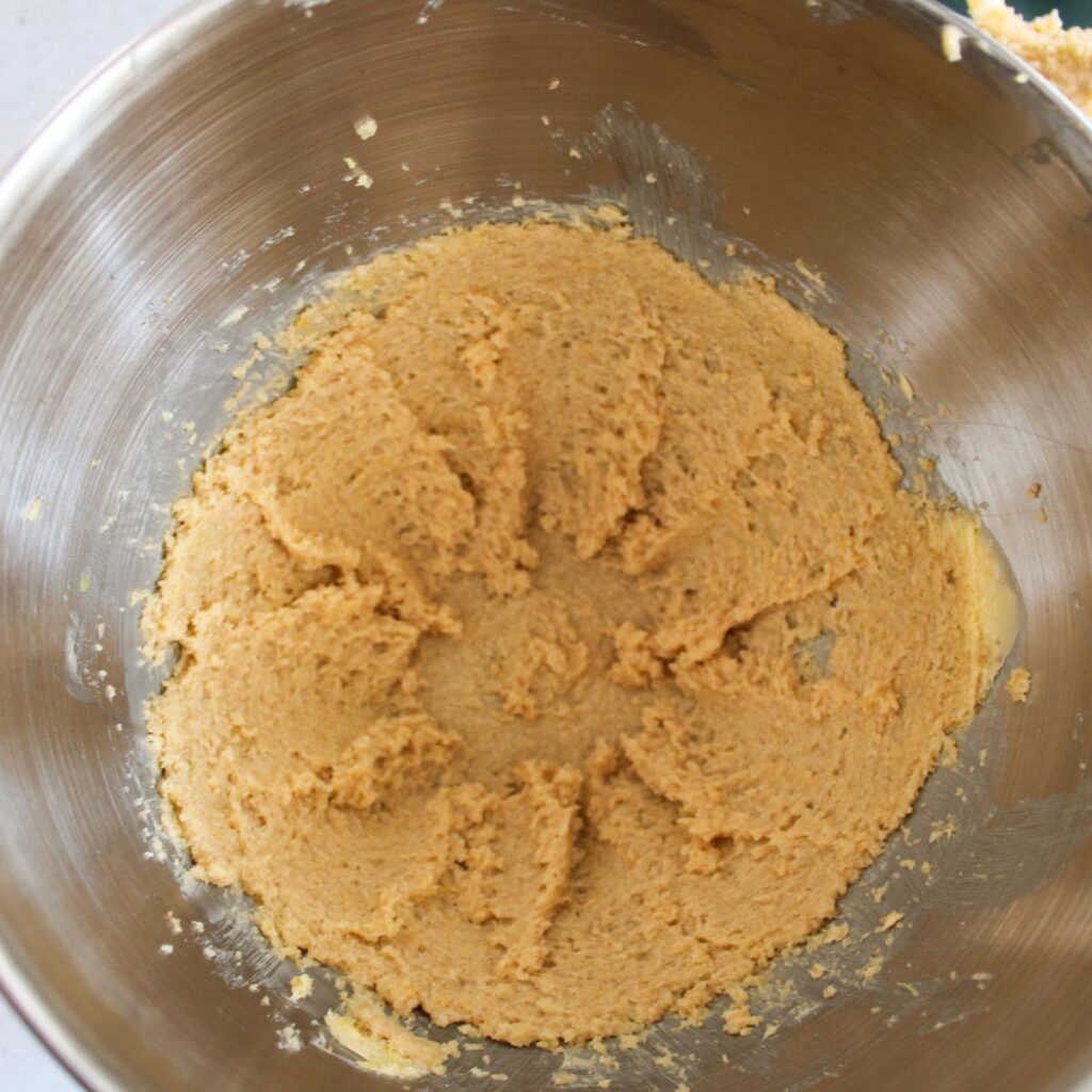 Butter and sugar creamed together.